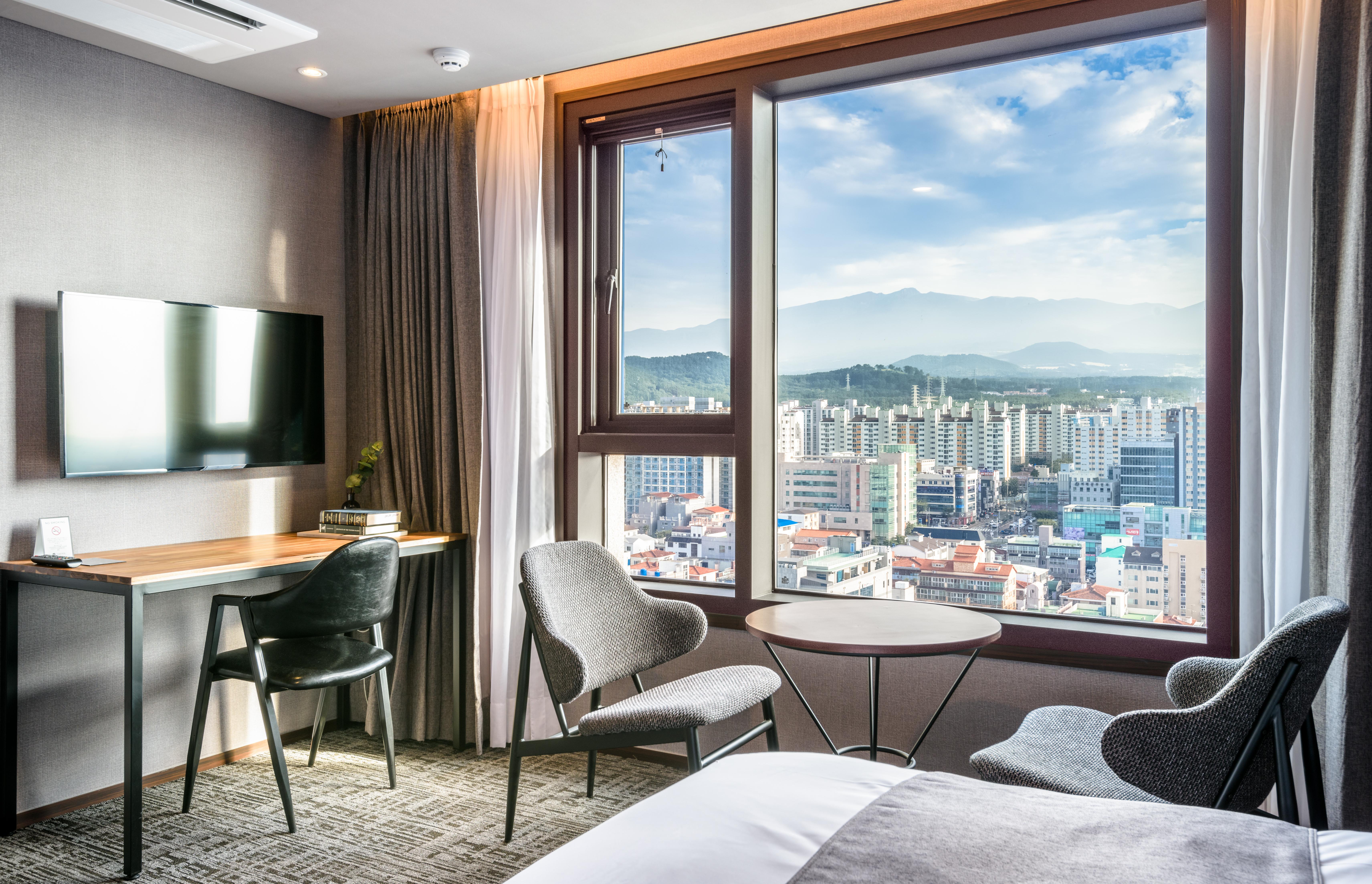 Hotel With Jeju Extérieur photo